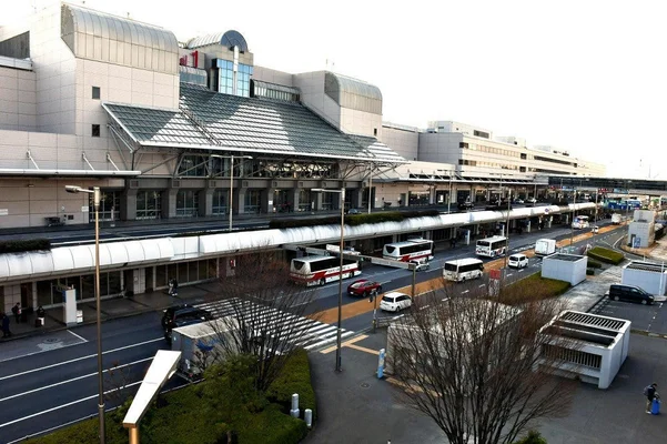 羽田空港ターミナルビルのマッサージチェア疑惑