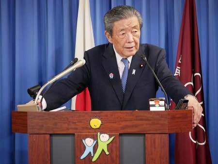 自民党幹事長、消費税率引き下げに警鐘を鳴らす