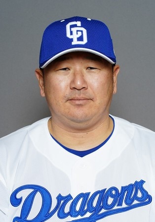 中日ドラゴンズ小山コーチ、オンラインカジノ利用で謹慎処分