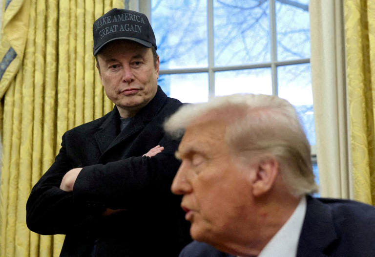 イーロン・マスク、政治献金を縮小へ