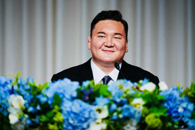 白鵬翔が退職理由と今後の活動を語る会見