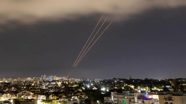 米軍、イスラエル防衛に協力する理由とは