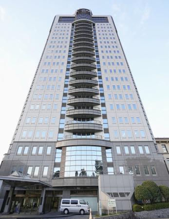 浜松市の東名高速事故で男女再逮捕、覚醒剤使用疑い