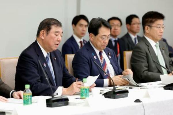 新しい資本主義実現会議で賃上げ目標を設定