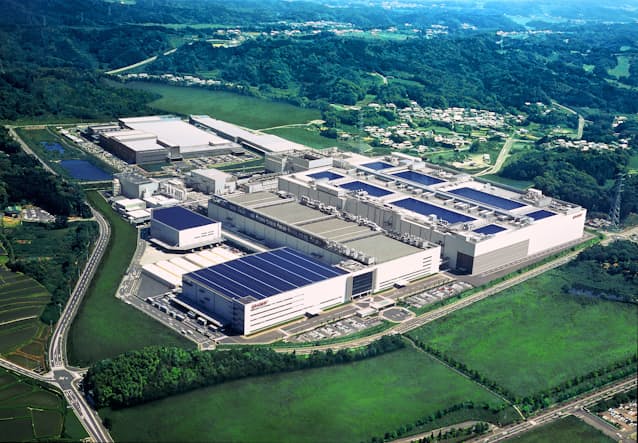 シャープ亀山第2工場を鴻海に売却、2026年までに