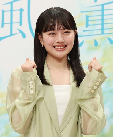 上坂樹里が涙の主演会見！2026年度朝ドラ「風、薫る」発表