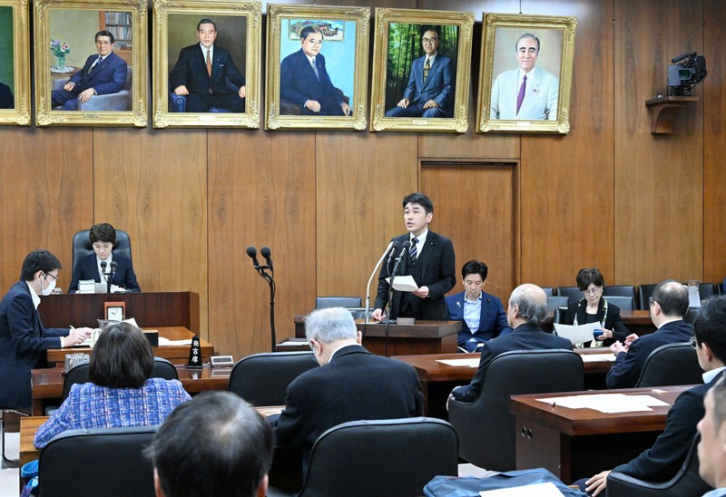 夫婦別姓導入に向けた法案が衆院審議入り