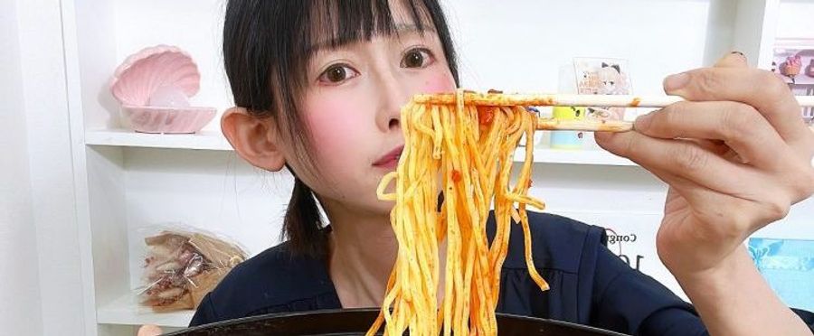 大食いタレントおごせ綾の食生活と健康法