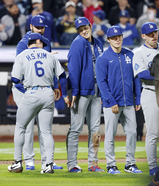ドジャースが延長戦を制し3連勝達成