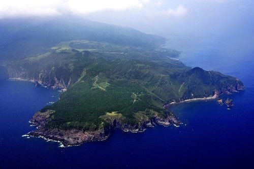 口永良部島で噴火警戒レベル3に引き上げ