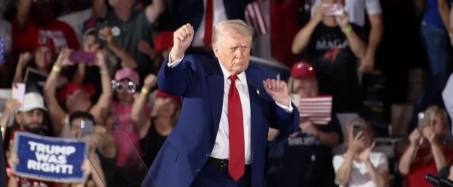 トランプ政権、鉄鋼・アルミに50%追加関税を発動