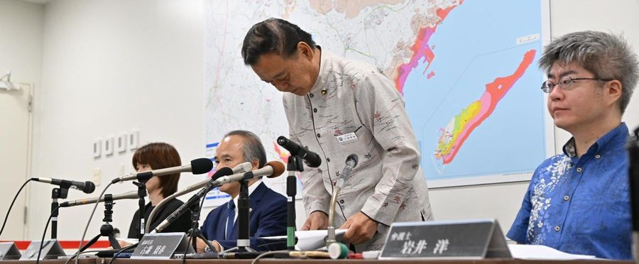 古謝景春南城市長、セクハラ認定を受け辞任を否定
