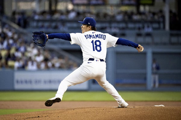 山本由伸、ダイヤモンドバックス戦で圧巻の7回無失点9奪三振