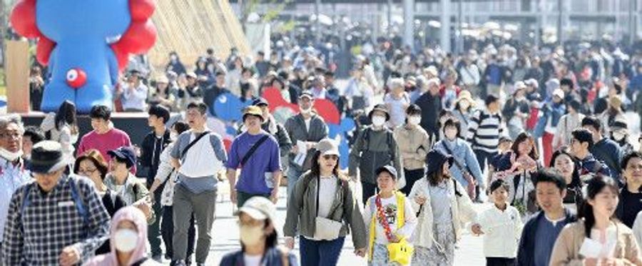 大阪・関西万博 来場者の70%以上が50歳以上の実態