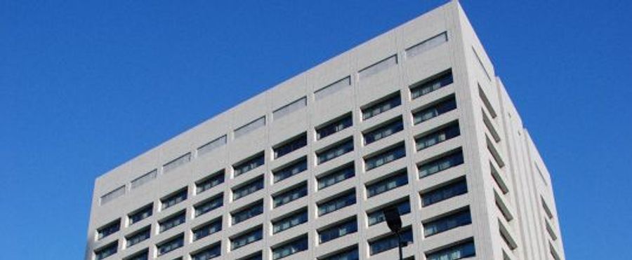 経産省が国産生成AI開発を促進する懸賞金事業を発表