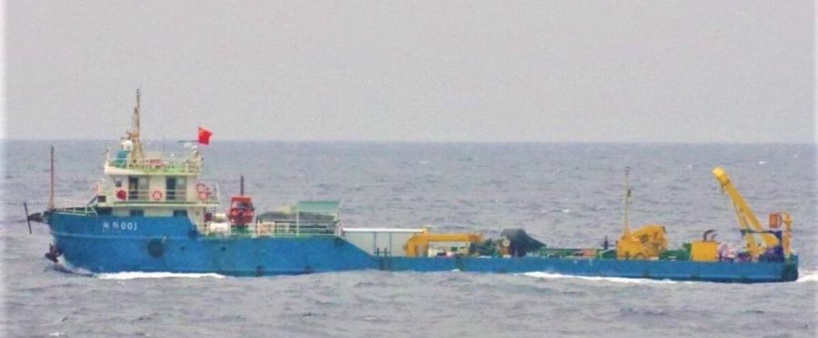 沖縄のEEZ内で中国海洋調査船を確認